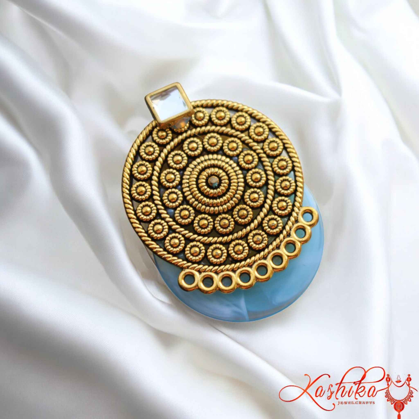 Golden Kundan Saree Pin – Traditional Ethnic Saree Brooch for Women – Blue - Kashika JewelCrafts