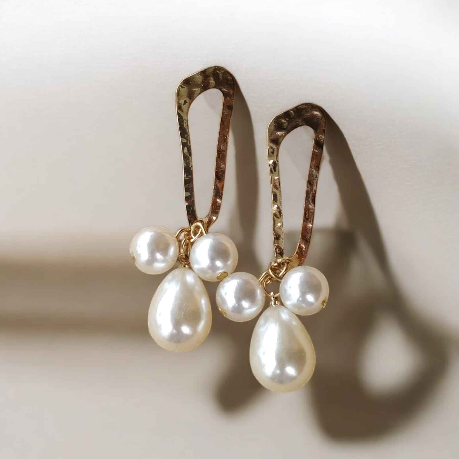 Gold tone drop pearl earrings - Kashika JewelCrafts