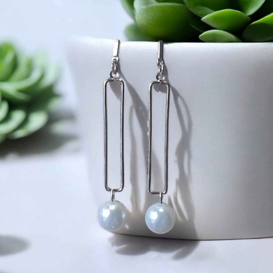 Silver dangler earring with pearl - Kashika JewelCrafts
