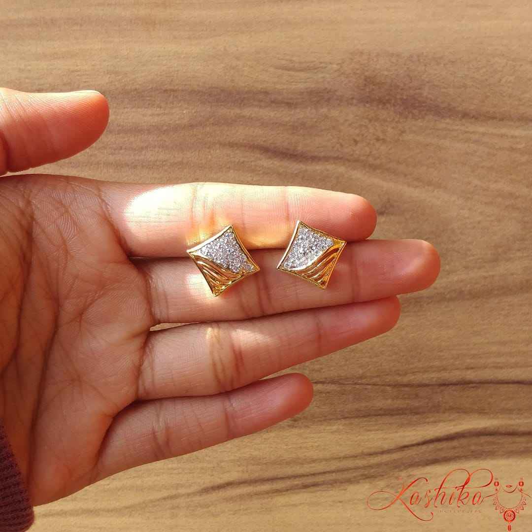 Rise and shine diamond stud earrings - Kashika JewelCrafts