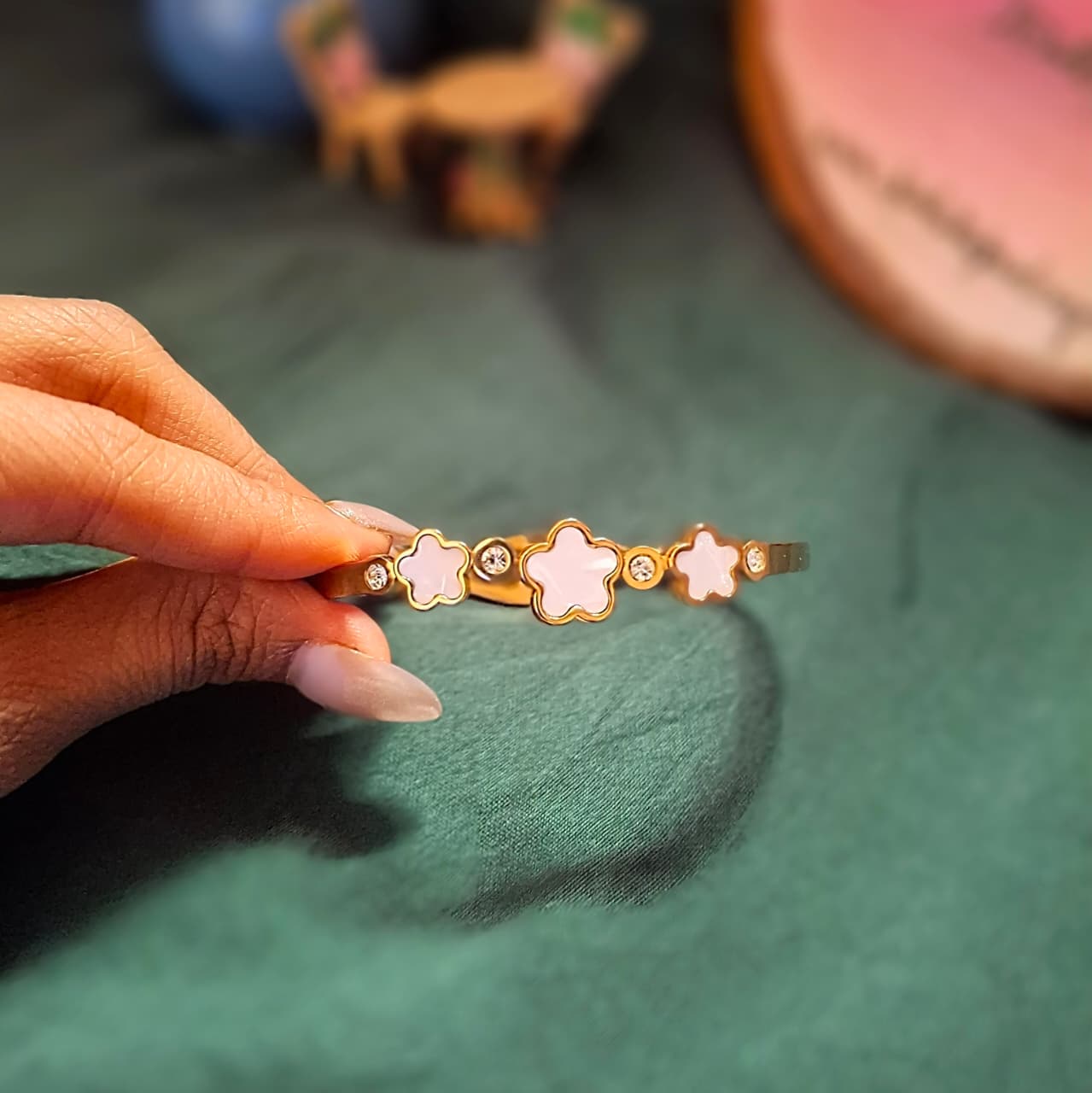 Mother of Pearl Clover anti tarnish bracelet