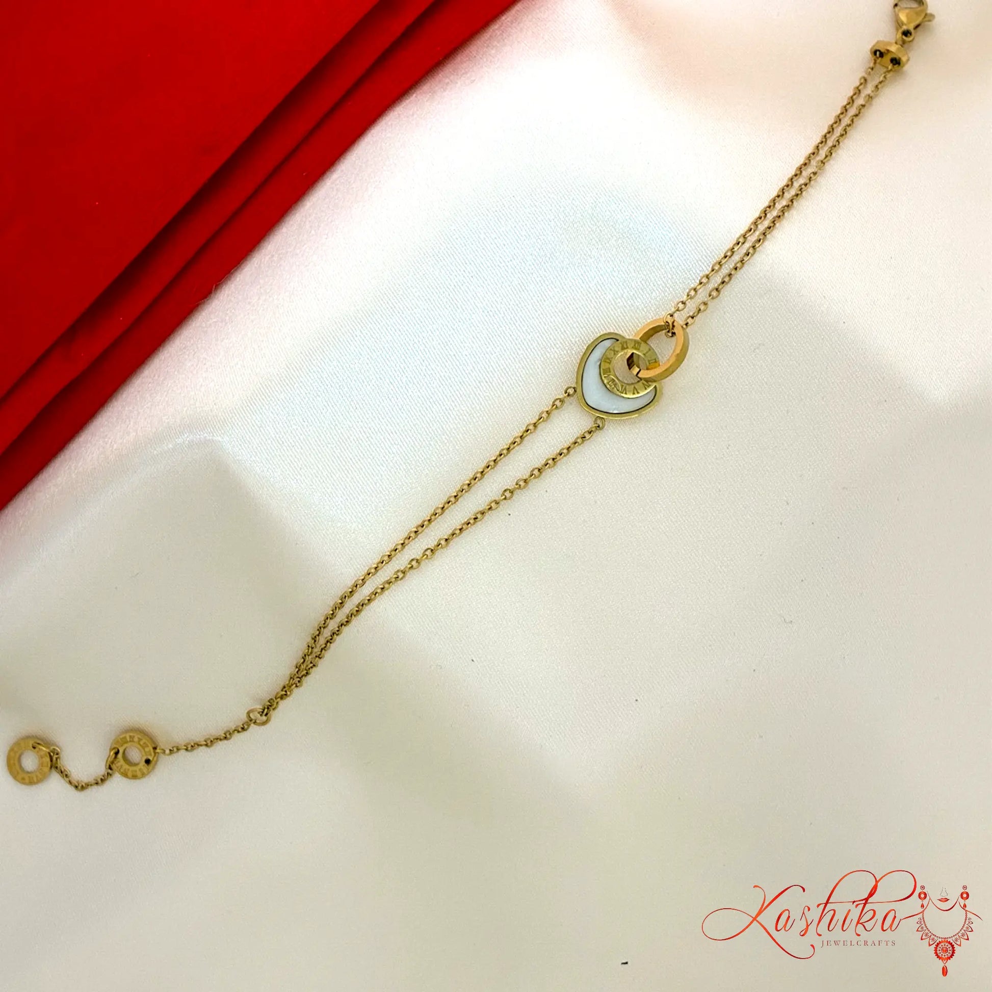 Anti tarnish stainless steel gold double chain bracelet with interlocking circle design for women