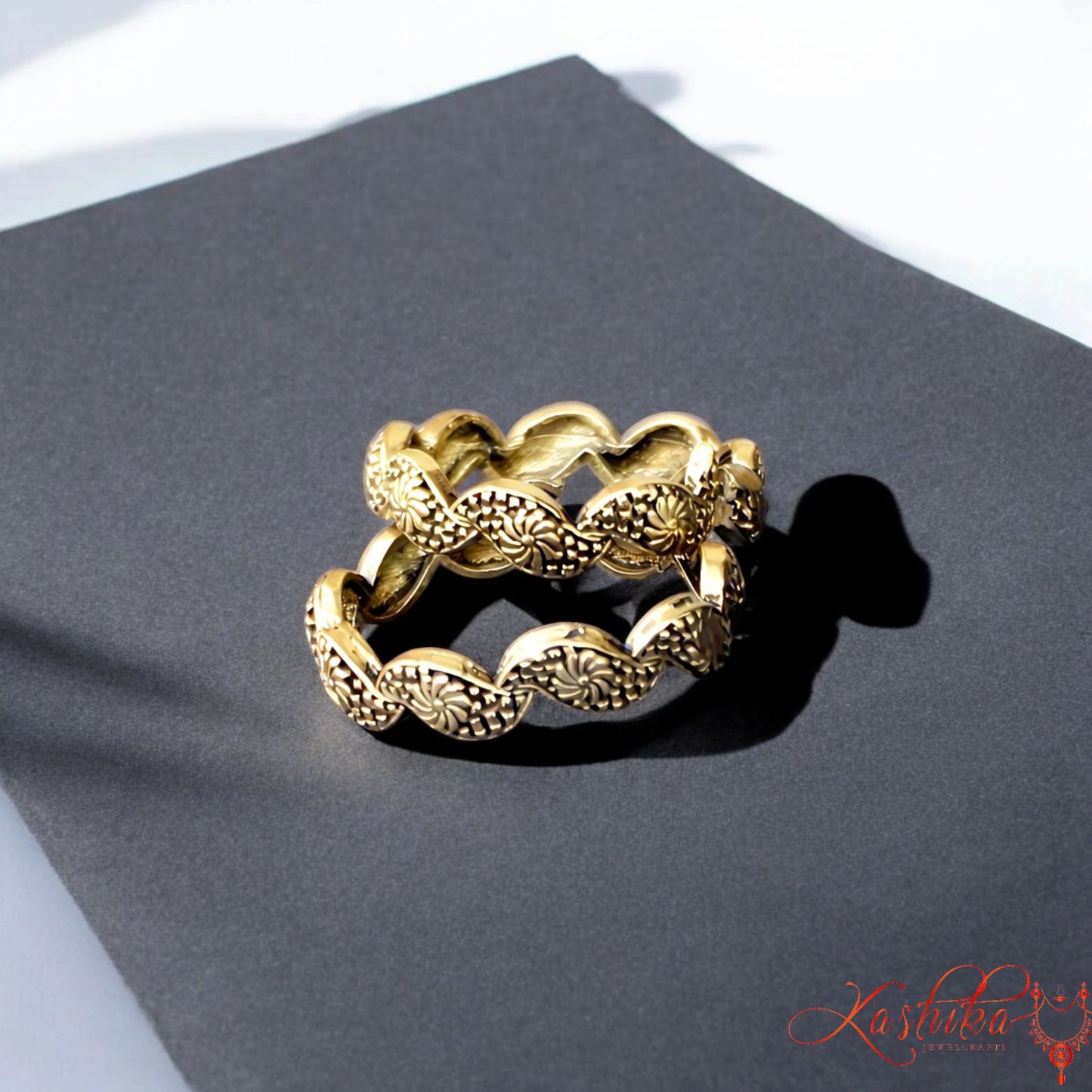 Gold Oxidised Toe Rings for Women – Adjustable Antique Finish Brass Toe Rings
